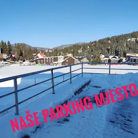 Snow Apartment Vlasic